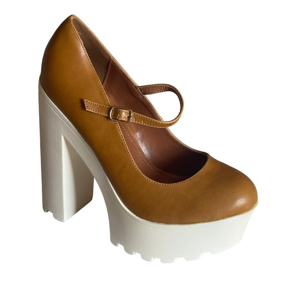 Shoe Republic Two-Tone Tan & White Lug Sole Chunky Platform Mary Janes Shoes - Picture 3 of 8